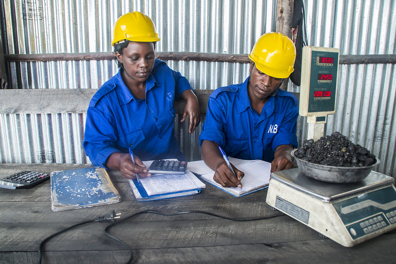 Fairphone: Administration of Tungsten, Rwanda.